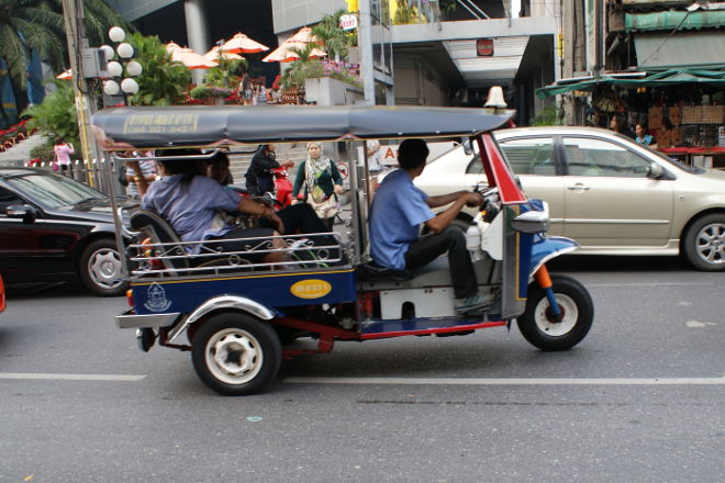 Tuk-tuk
